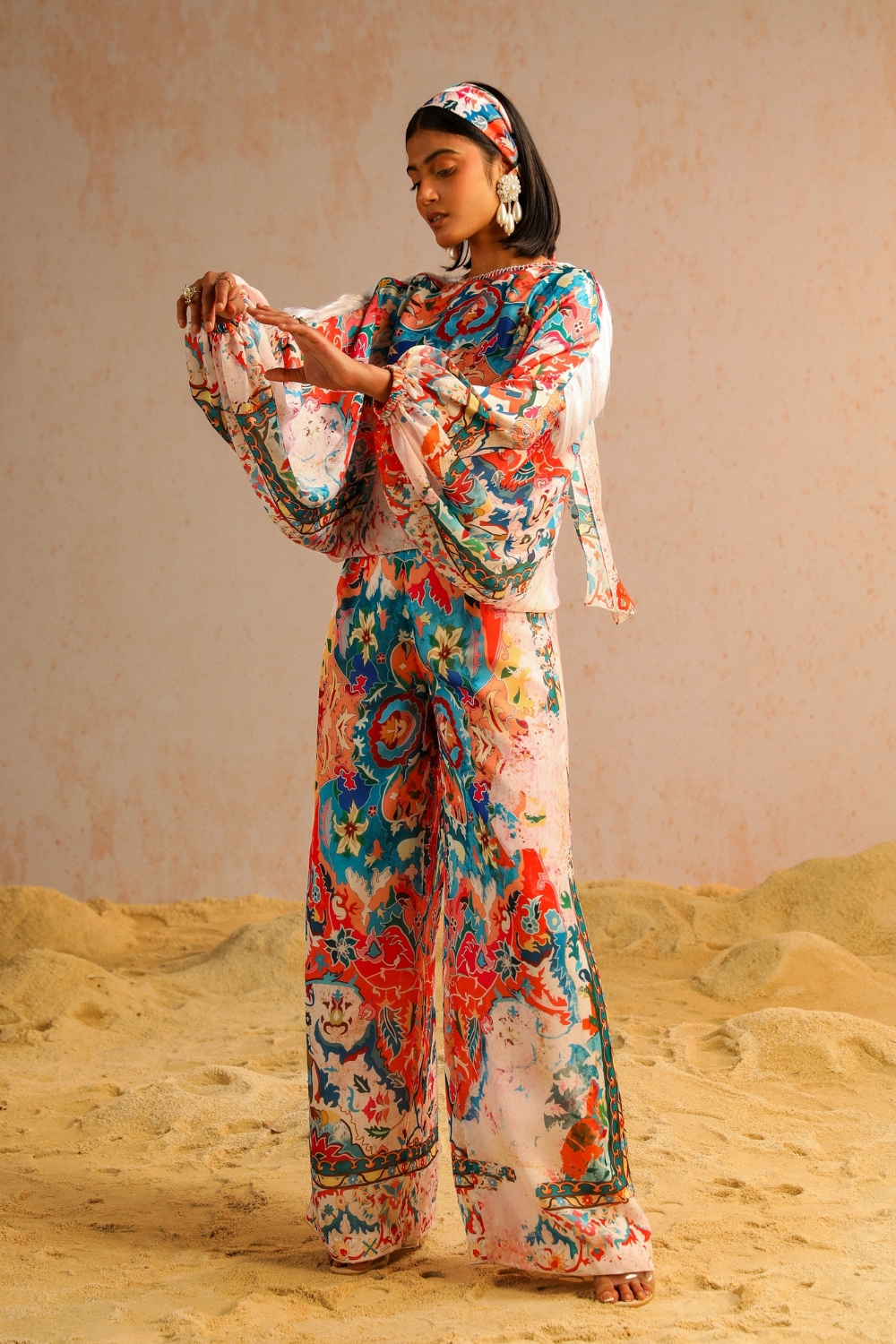 Ivory pants with balloon sleeve top