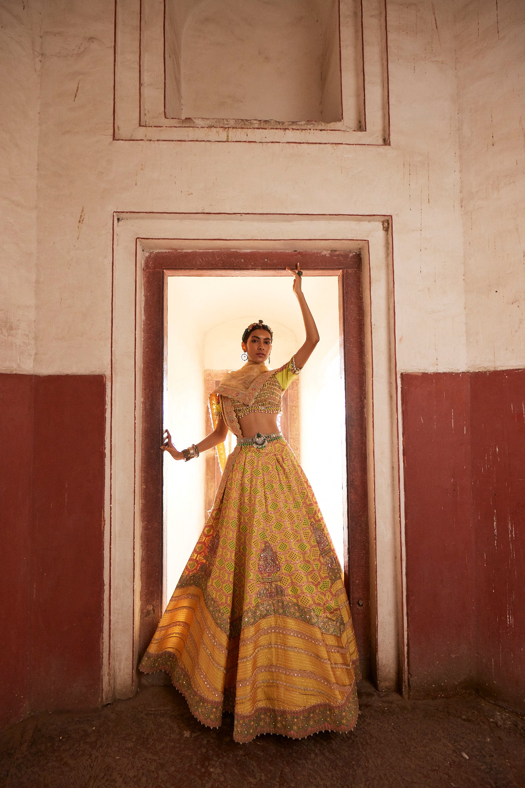 Women's Yellow Banarasi Woven Lehenga Sets