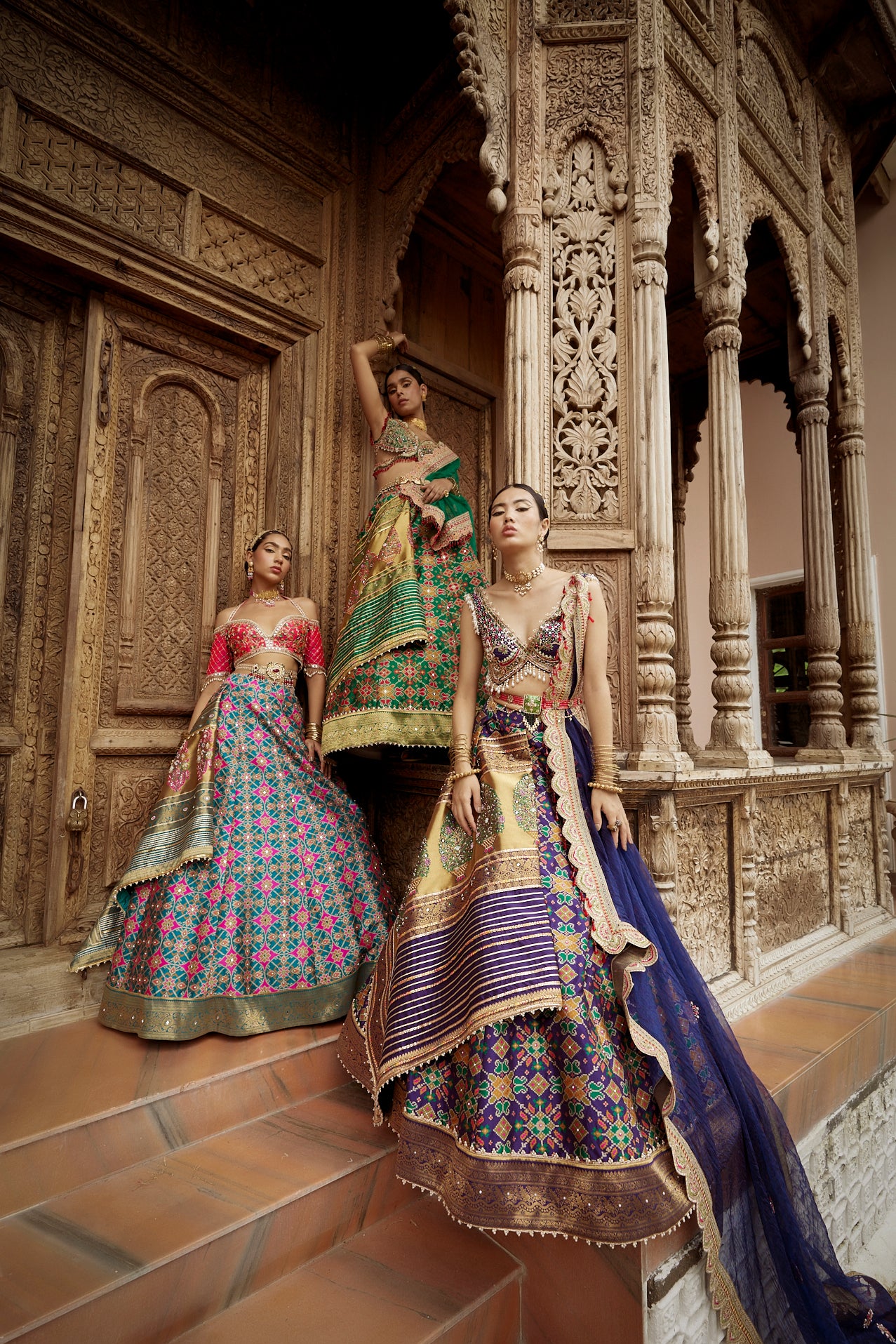 Summiyya Patni in Green PATOLA WOVEN SILK JACKET-LEHENGA