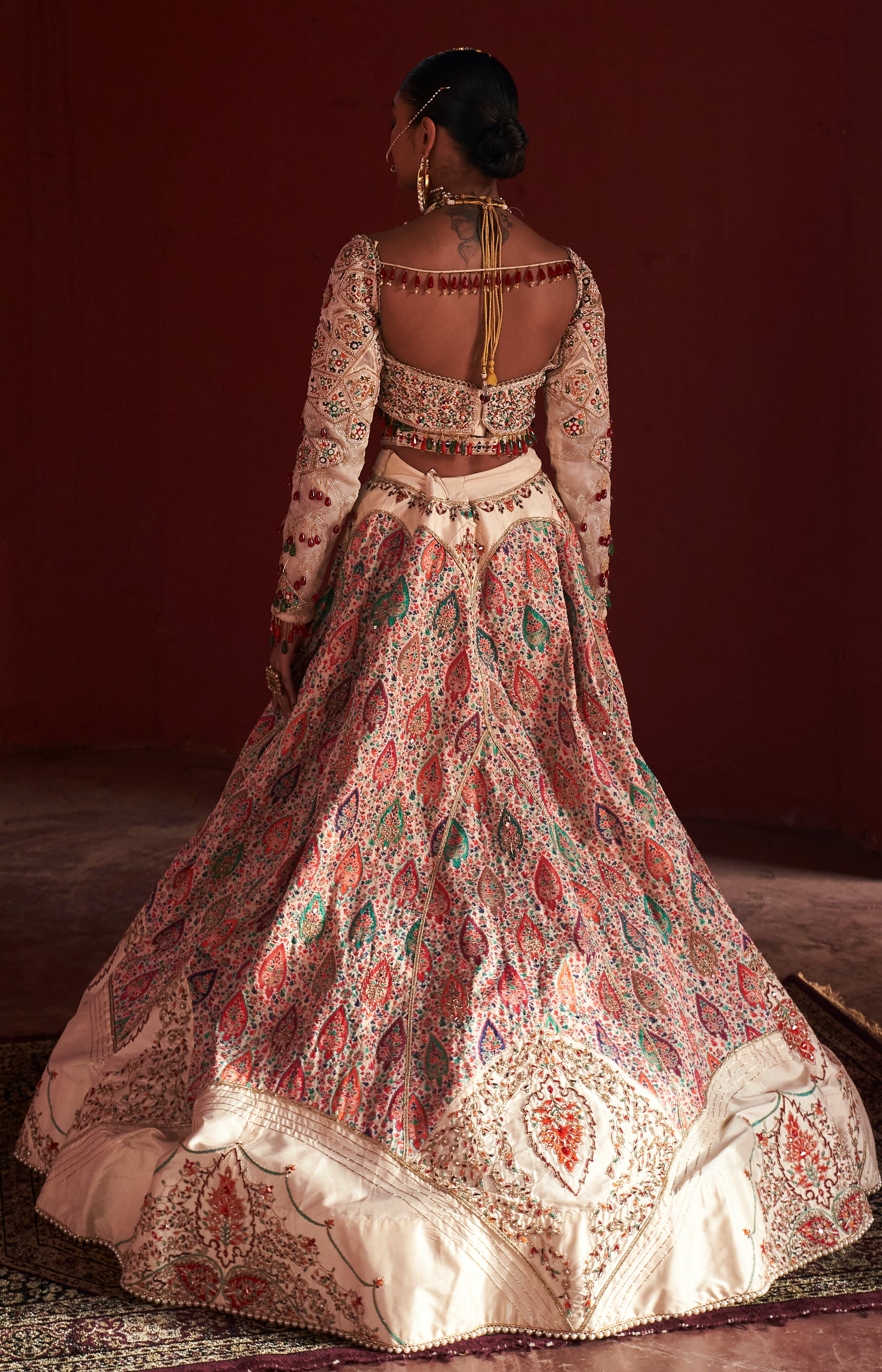 Ivory Jamawar Lehenga