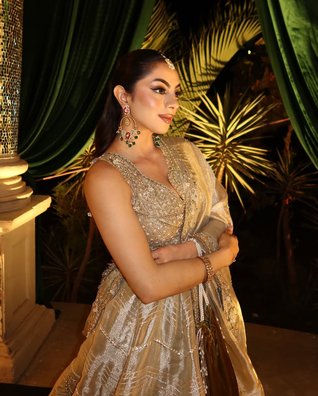 Ravkirat Kaur Pearl gold silk zari tissue lehnga set