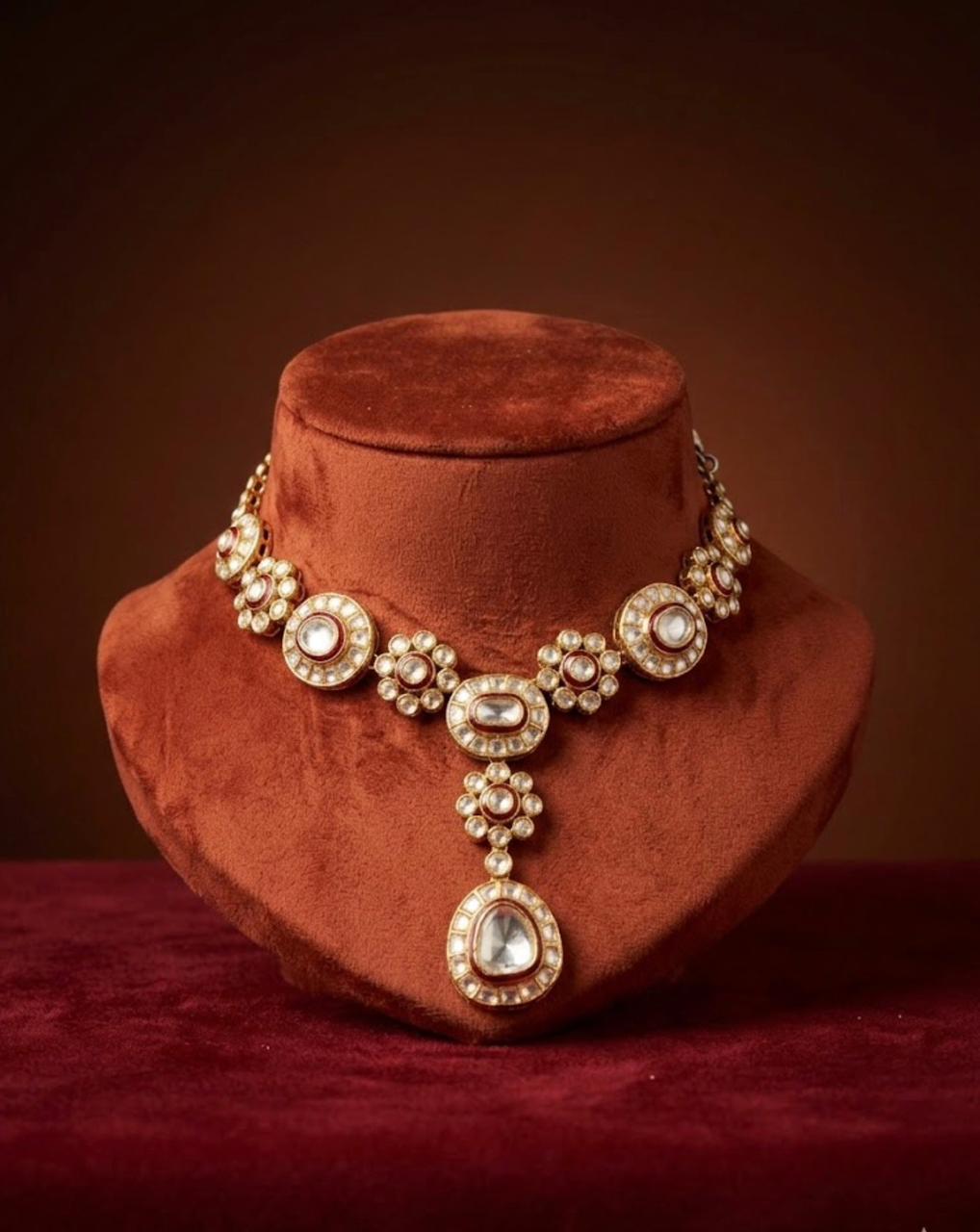 Classic Polki Diamond Necklace Set