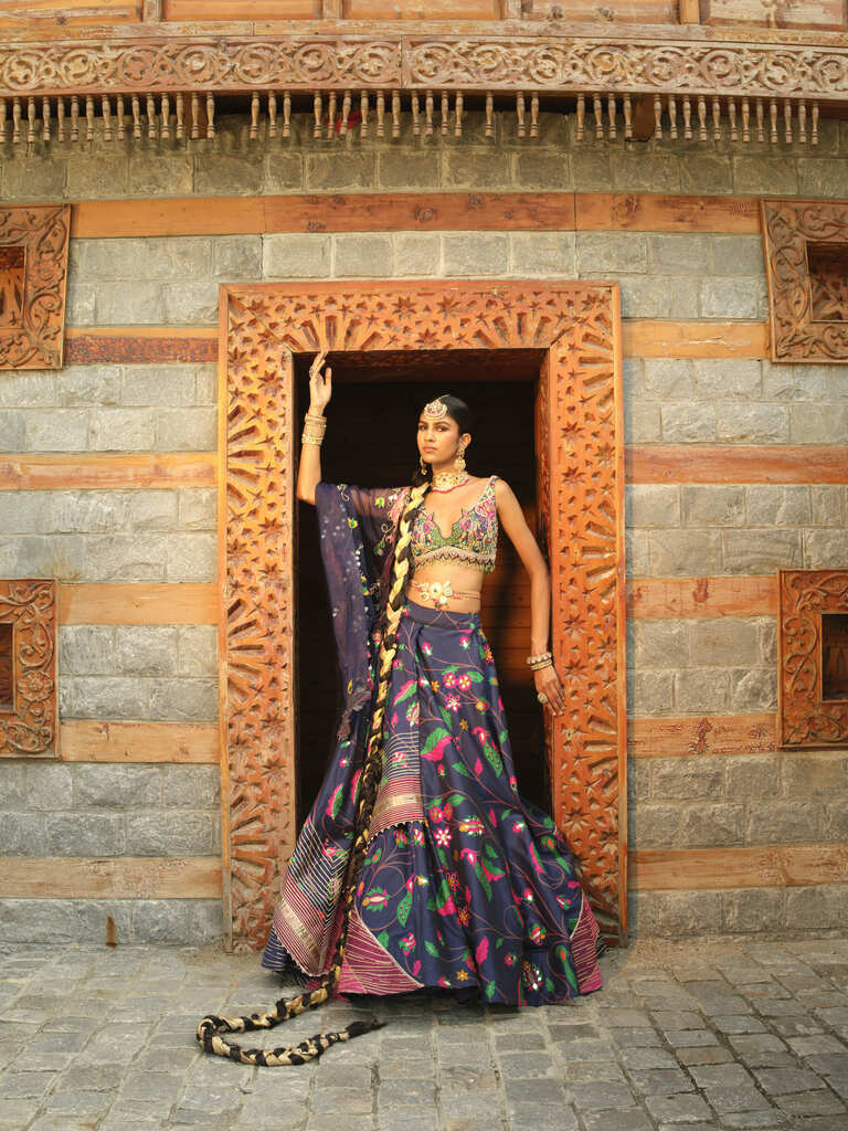 Dark Blue Zari Woven Paithani Lehenga