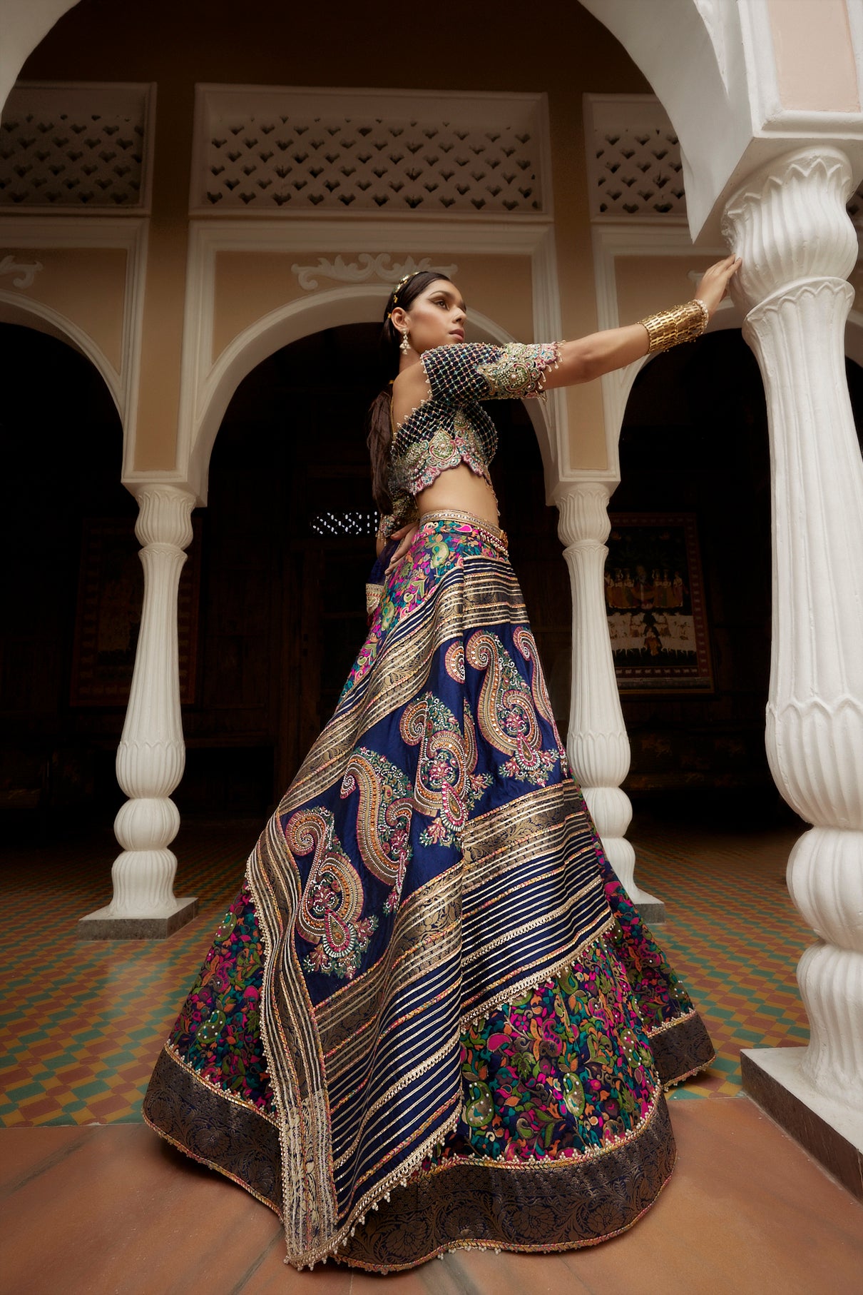 Women's Dark Blue Jamawar Embroidered Lehenga