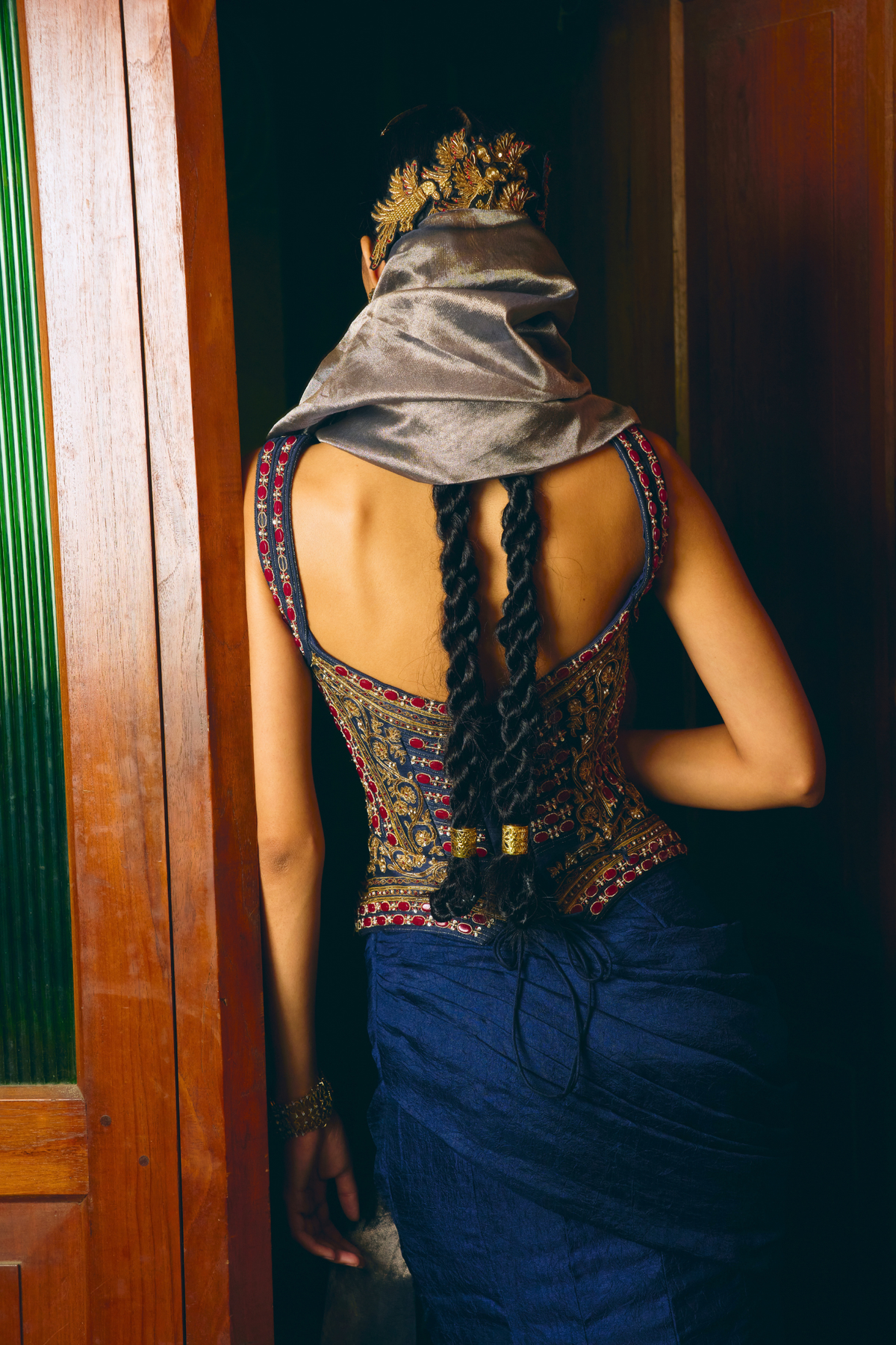 Manikari Navy blue corset with drape