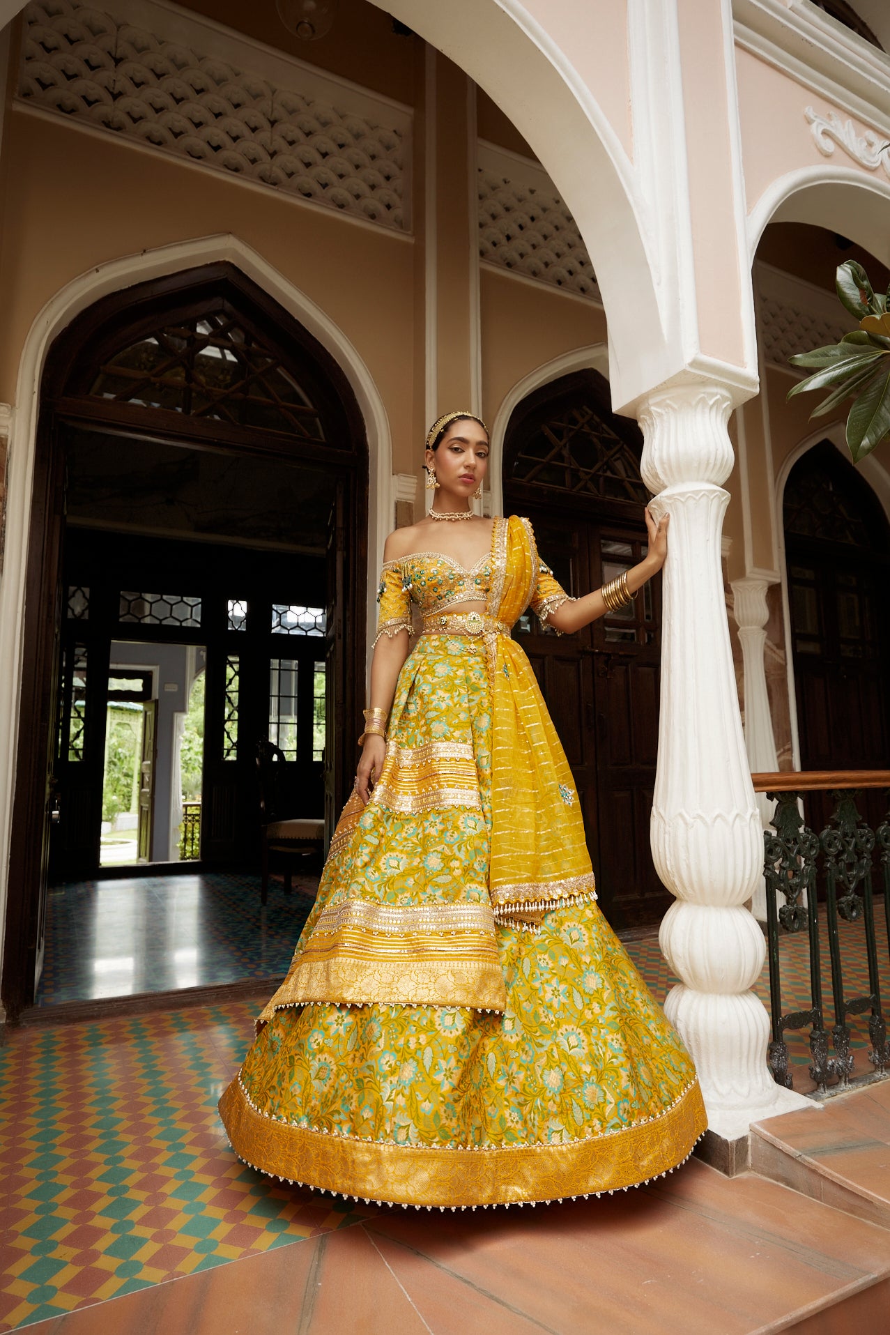 Yellow Colour Dresstive Mirable Fancy Stylish Party Wear Designer Lehenga  Collection DRS4001 - The Ethnic World