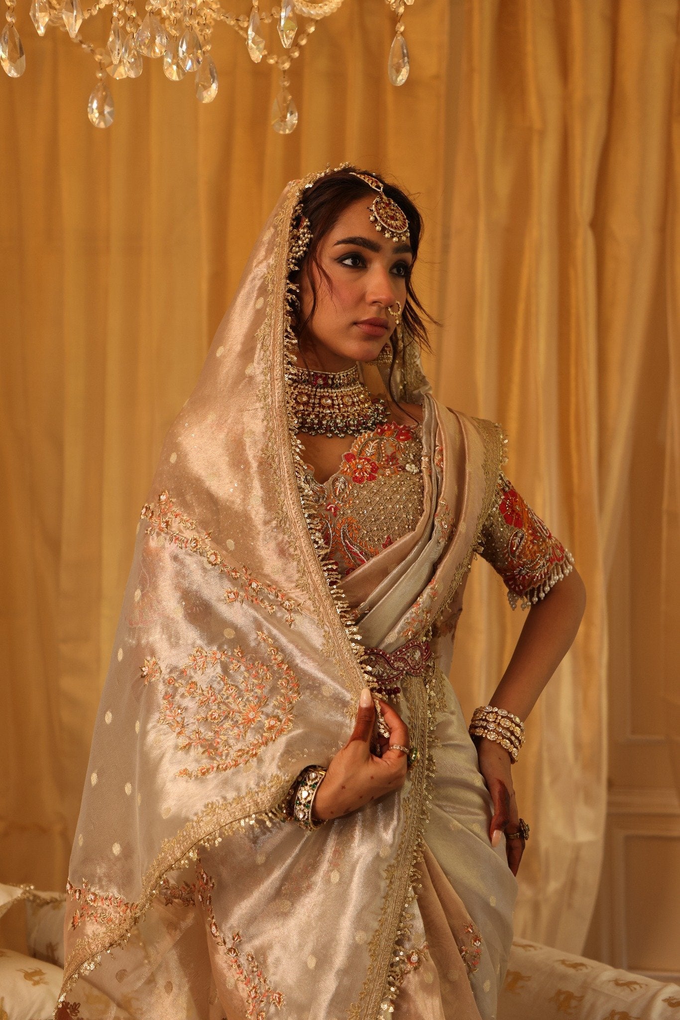 Pearl Gold Pure Zari Tissue Saree Set
