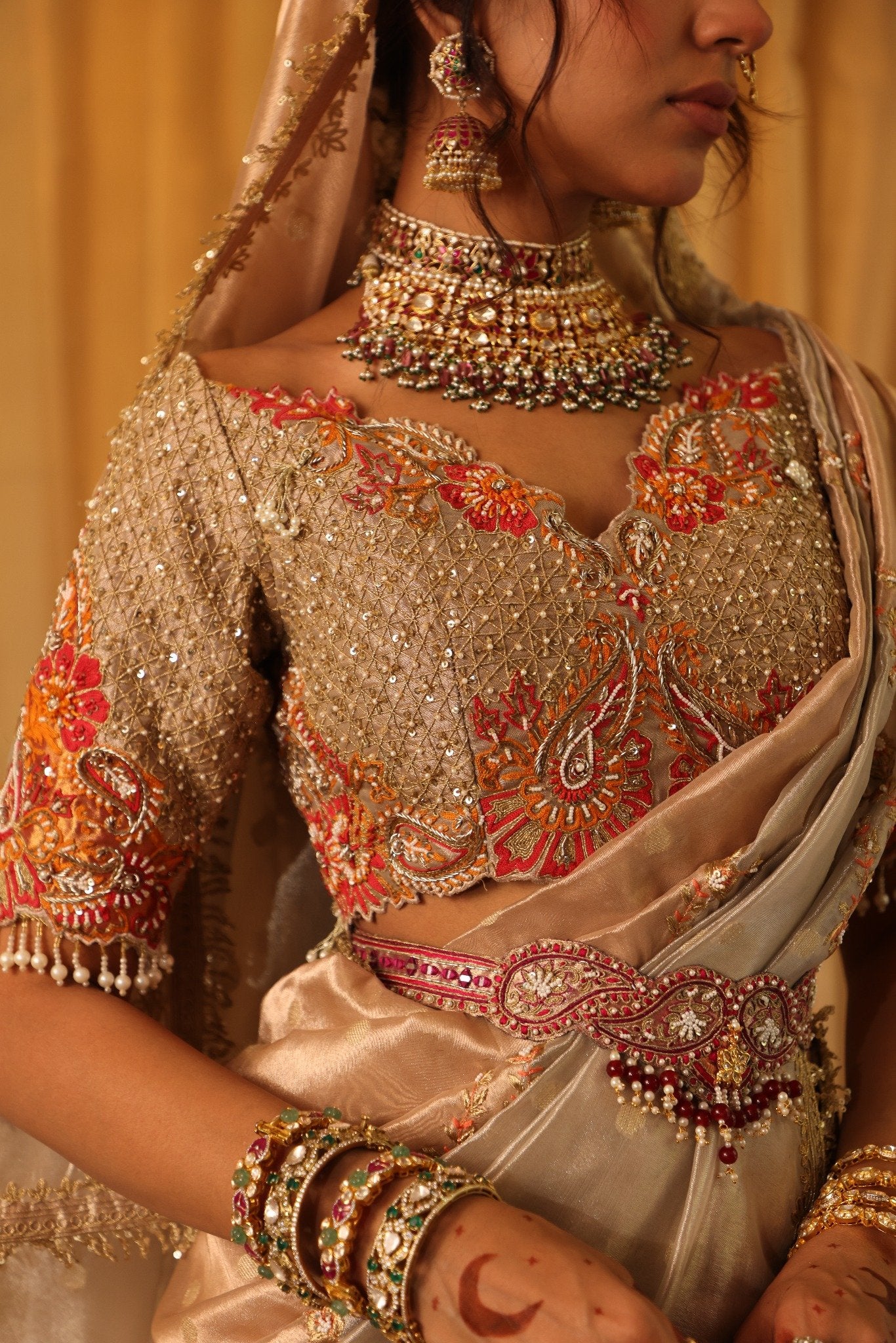 Pearl Gold Pure Zari Tissue Saree Set