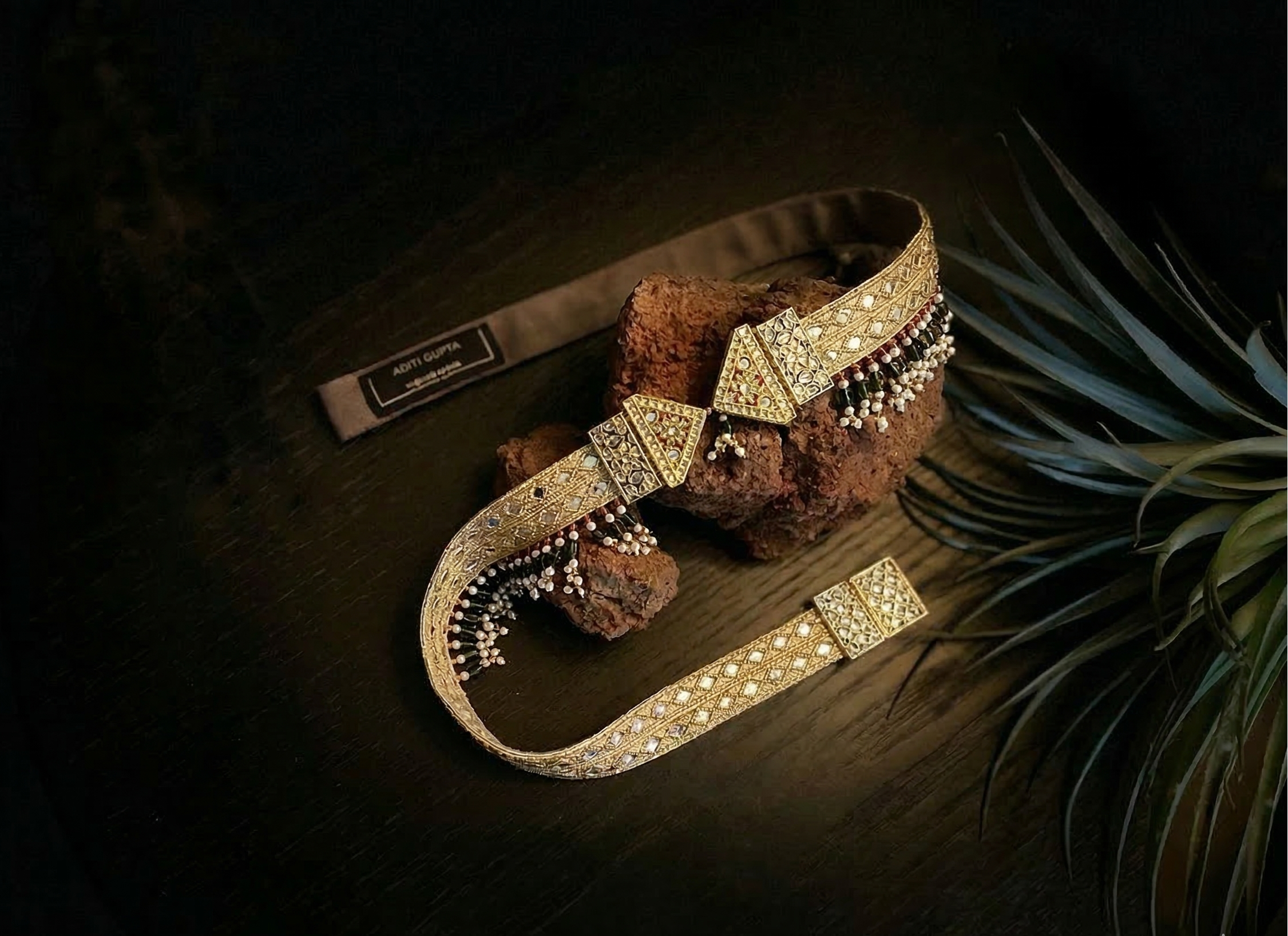 Golden embroidered mirror waist belt