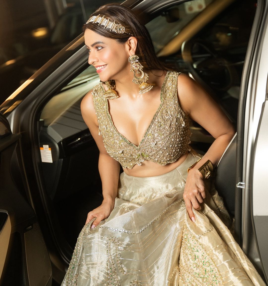Aamna Sharif in our Pearl gold silk zari tissue lehnga set