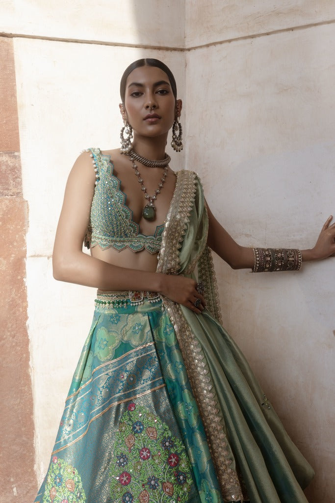 Women's Green Woven Banarsi Chanderi Lehenga