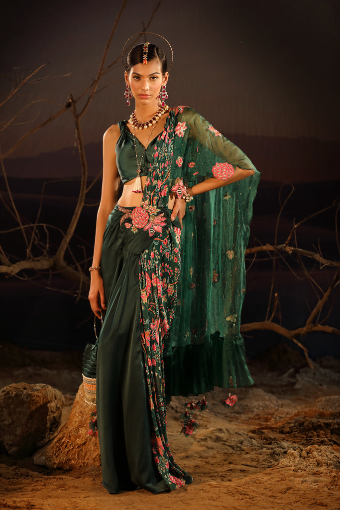 Women's Green Designer Saree Collection - Dwija Fashion | Designer sarees  collection, Saree designs, Saree collection